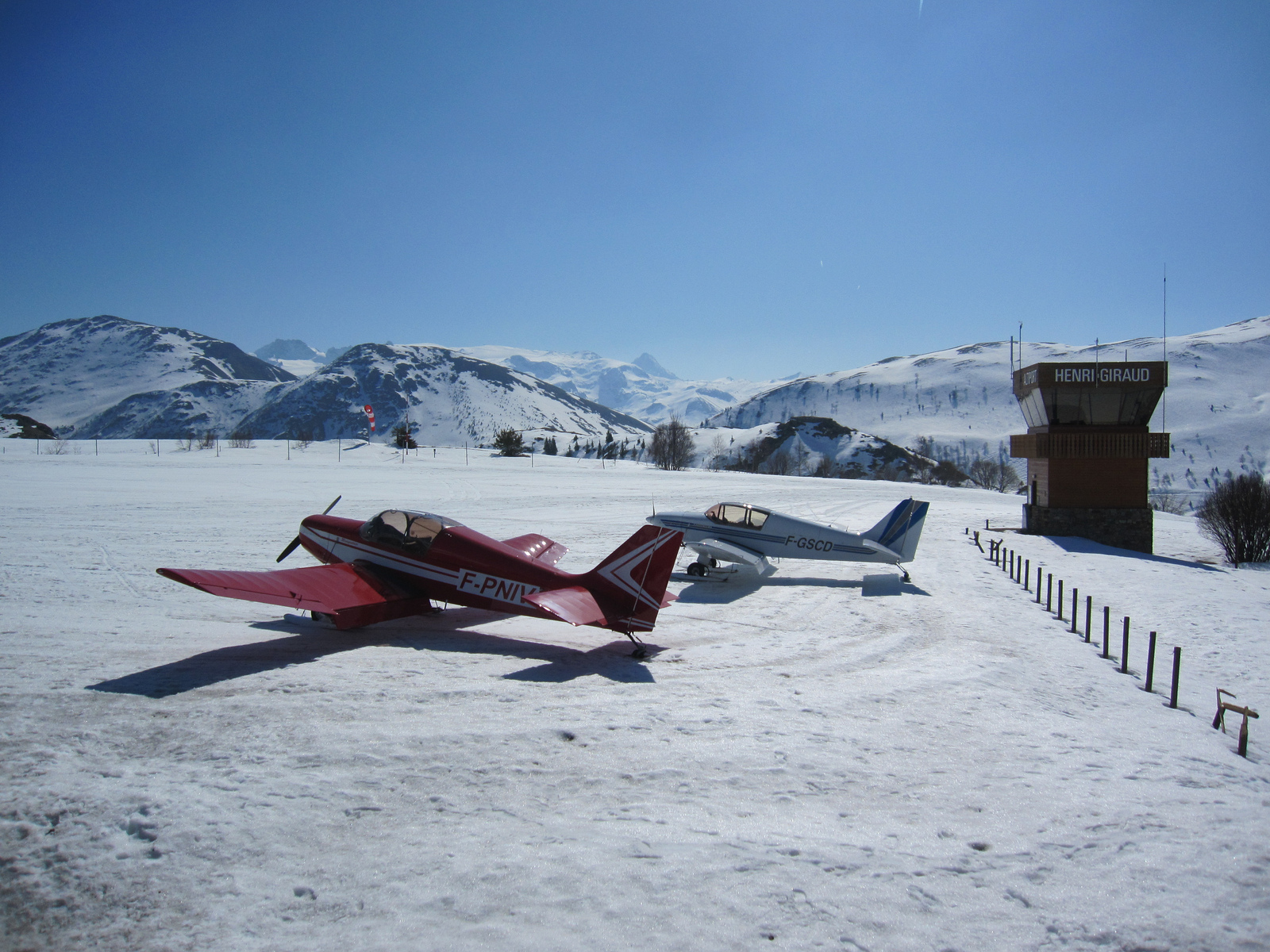 altiport alpe huez