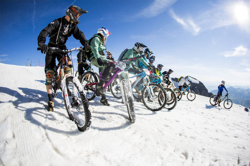 velo descente piste alpe huez